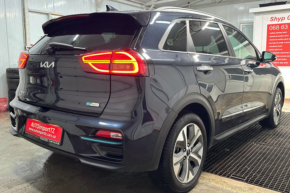 Продам Kia Niro 64кВт Макс.комплектація! 2022 года в Львове