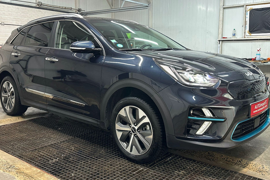 Продам Kia Niro 64кВт Макс.комплектація! 2022 года в Львове