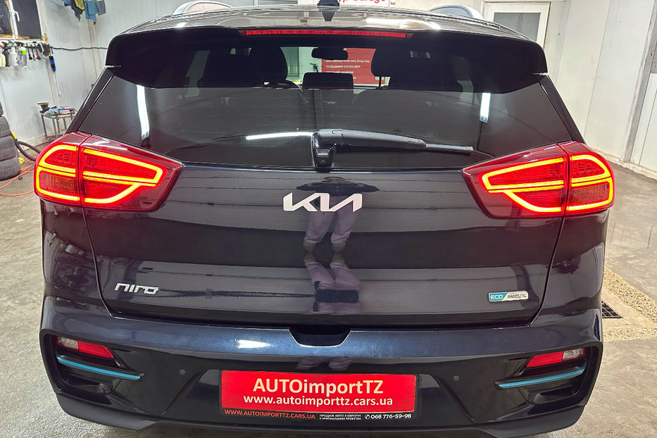 Продам Kia Niro 64кВт Макс.комплектація! 2022 года в Львове