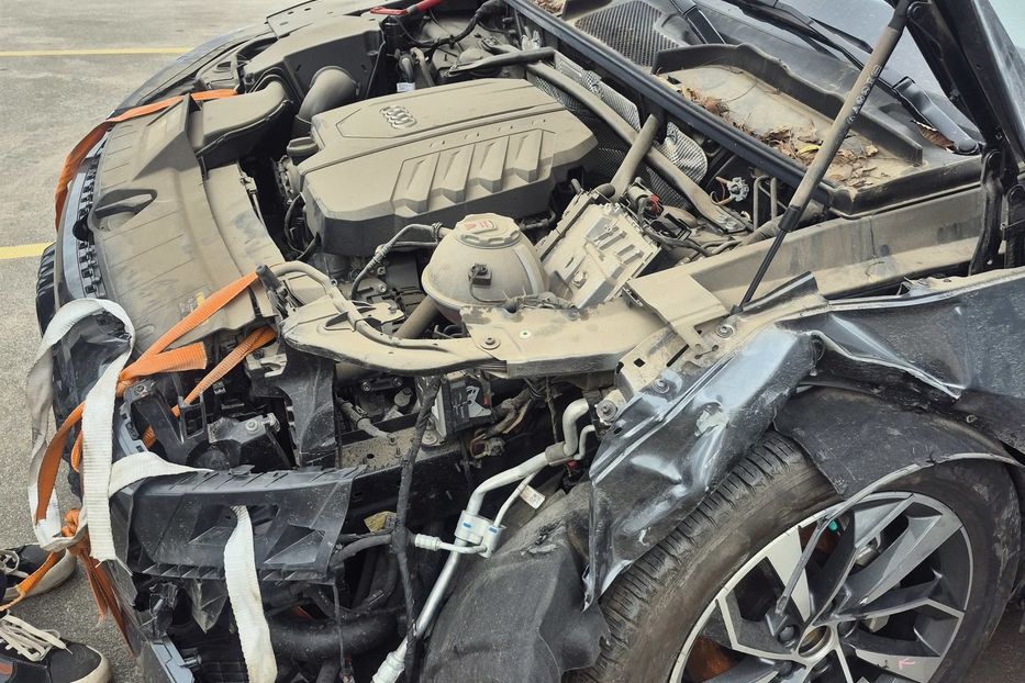 Продам Audi Q5 PREMIUM PLUS 45 2023 года в Киеве