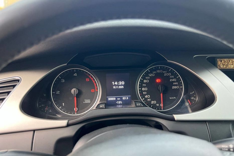 Продам Audi A4 2009 года в Черновцах