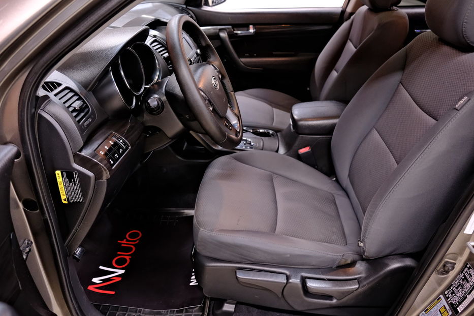 Продам Kia Sorento 2012 года в Одессе