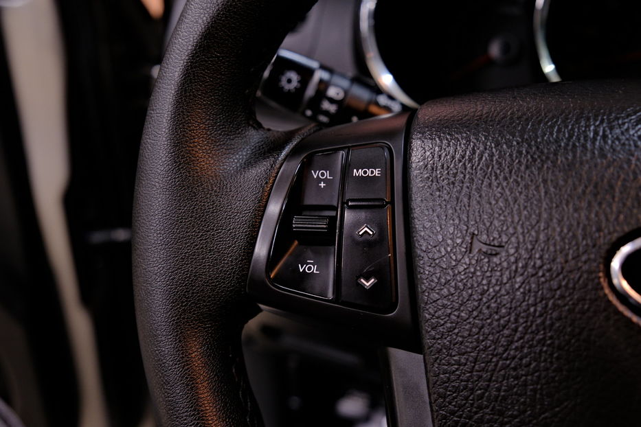 Продам Kia Sorento 2012 года в Одессе