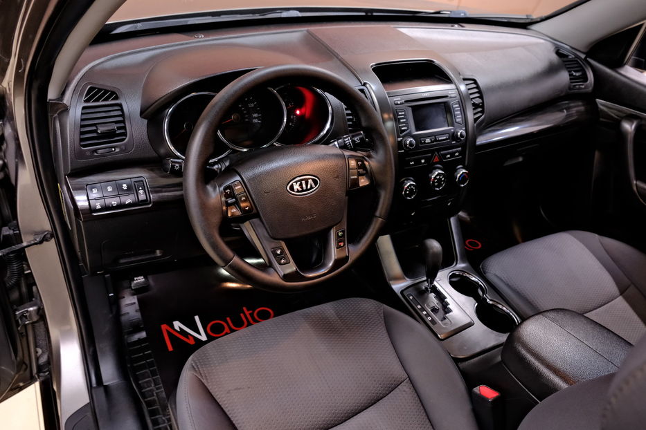 Продам Kia Sorento 2012 года в Одессе
