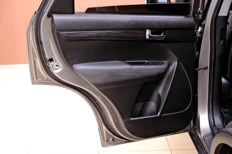 Продам Kia Sorento 2012 года в Одессе