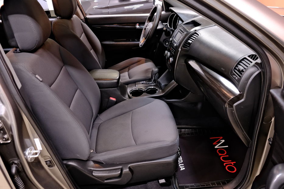 Продам Kia Sorento 2012 года в Одессе