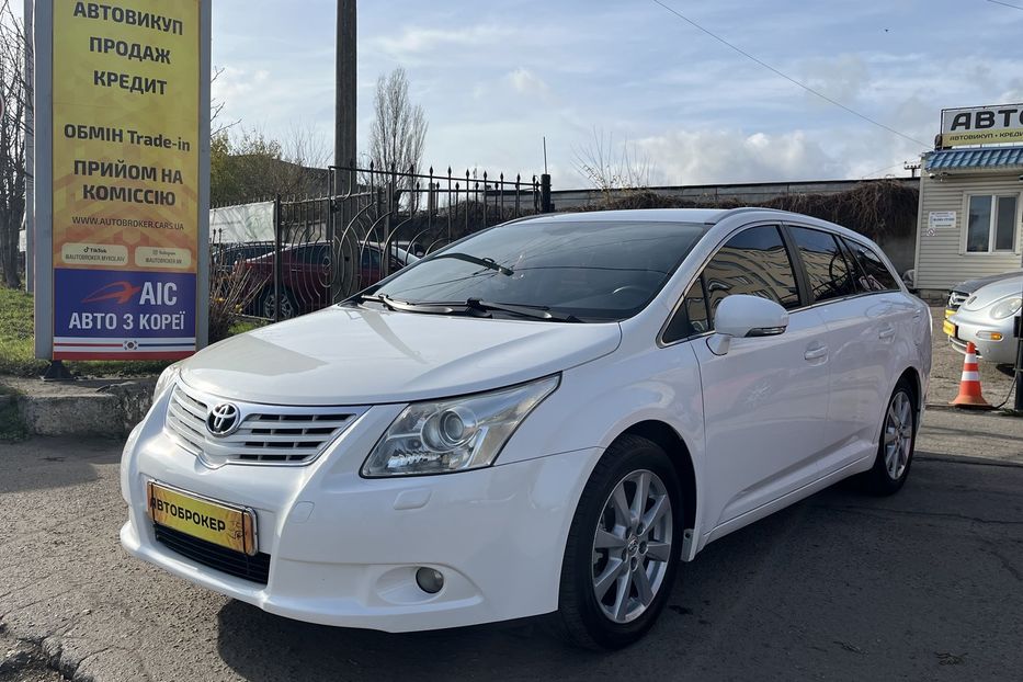 Продам Toyota Avensis Full D4D 2010 года в Николаеве