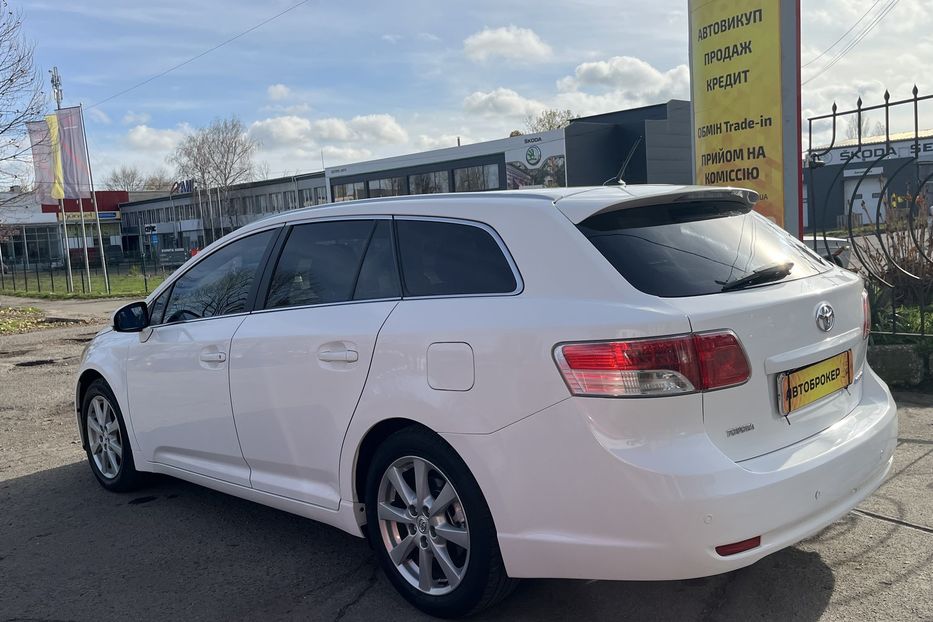 Продам Toyota Avensis Full D4D 2010 года в Николаеве