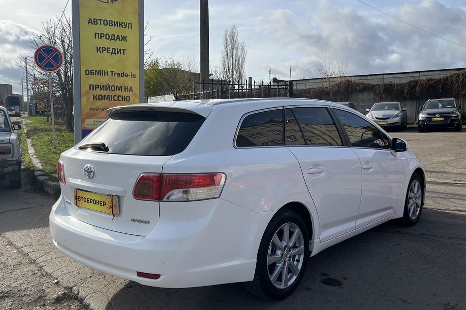 Продам Toyota Avensis Full D4D 2010 года в Николаеве