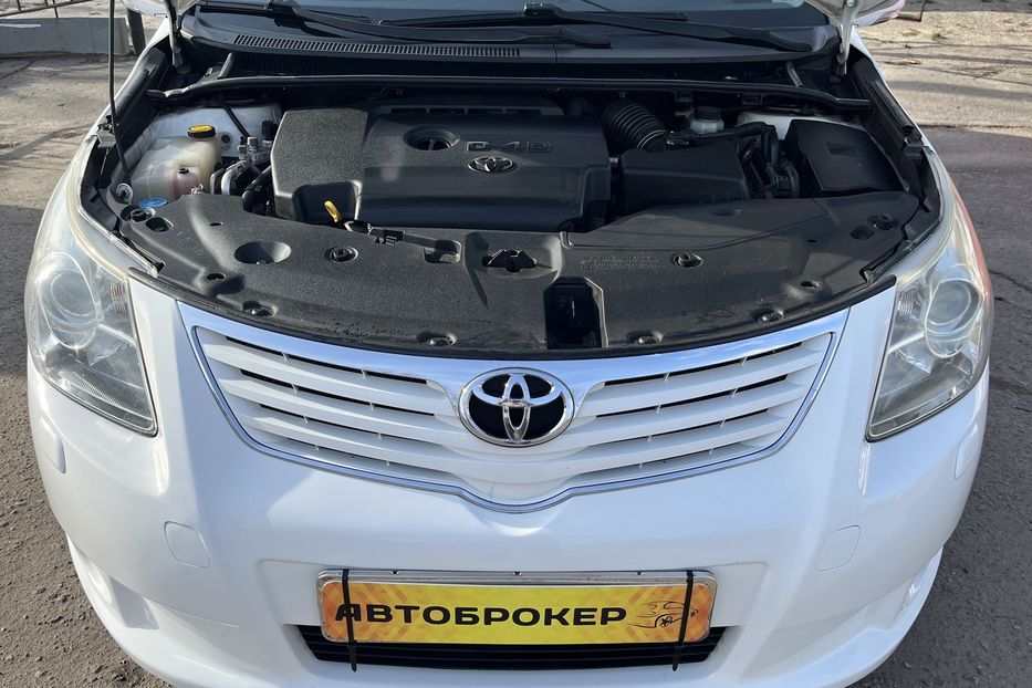 Продам Toyota Avensis Full D4D 2010 года в Николаеве