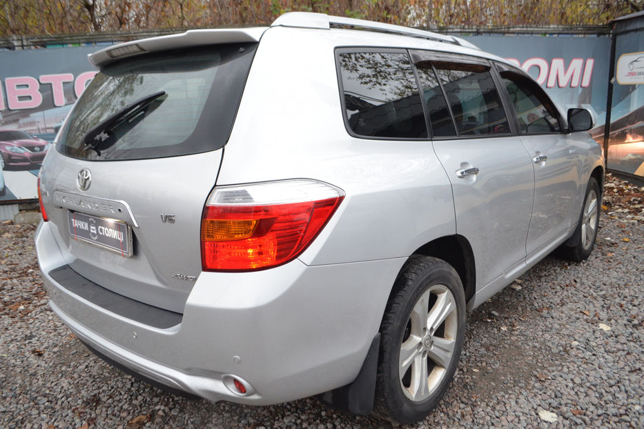 Продам Toyota Highlander 3.5 AT 4WD 270 л.с. 2008 года в Киеве
