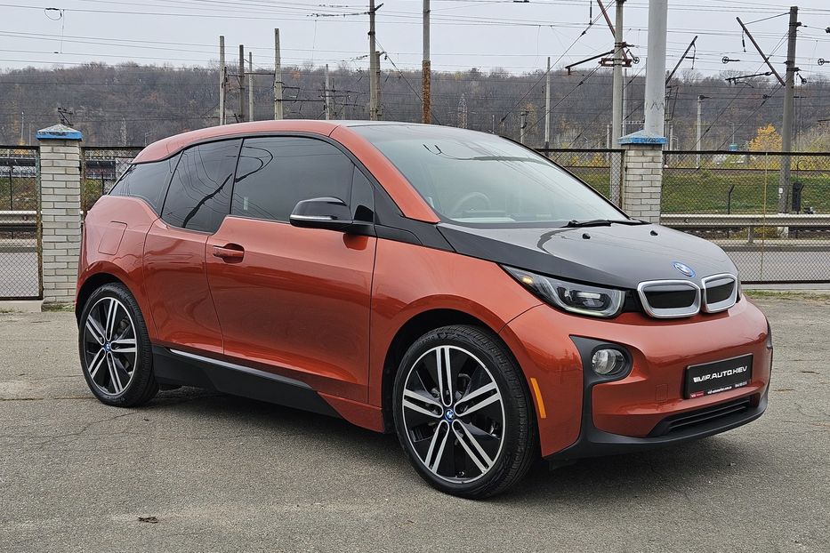 Продам BMW I3 2015 года в Киеве