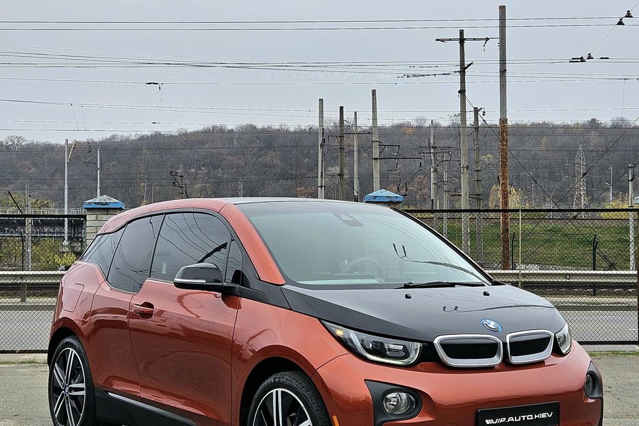 Продам BMW I3 2015 года в Киеве