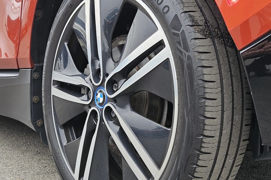 Продам BMW I3 2015 года в Киеве