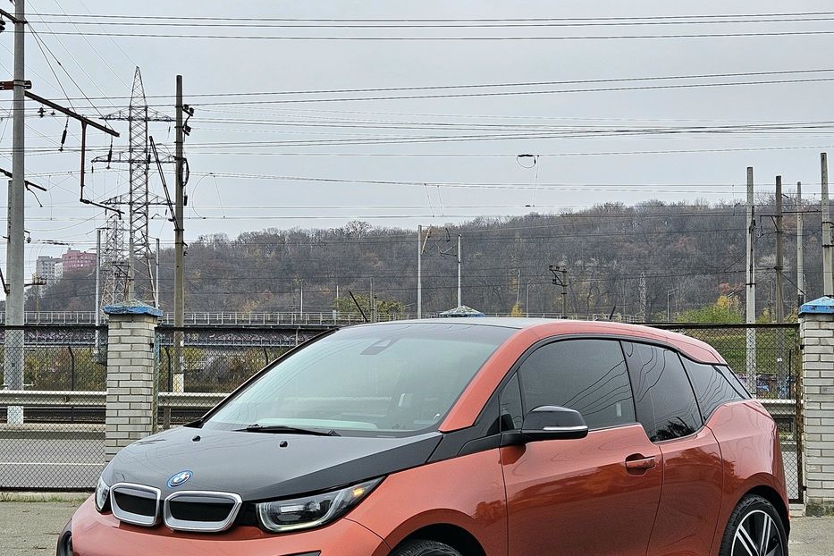 Продам BMW I3 2015 года в Киеве