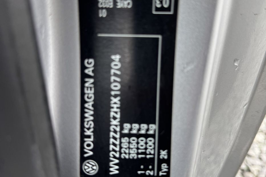 Продам Volkswagen Caddy пасс. COMIS 2017 года в г. Умань, Черкасская область