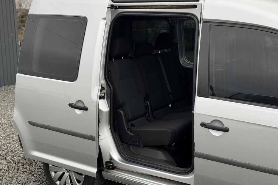 Продам Volkswagen Caddy пасс. COMIS 2017 года в г. Умань, Черкасская область