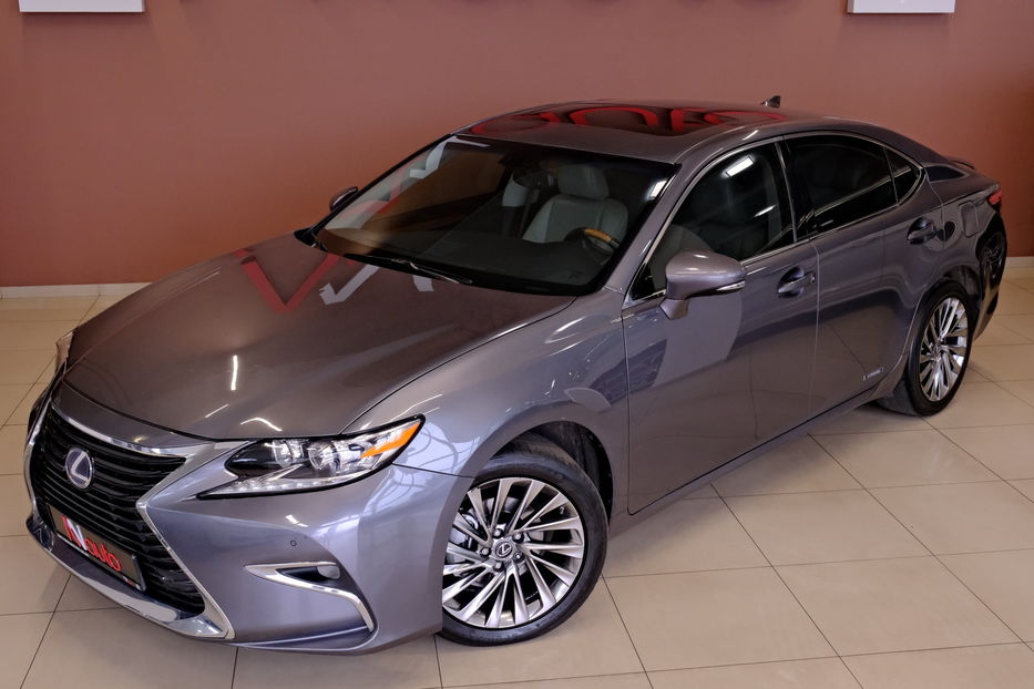 Продам Lexus ES 300 Hybrid 2014 года в Одессе