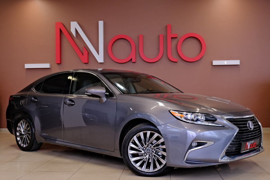 Продам Lexus ES 300 Hybrid 2014 года в Одессе