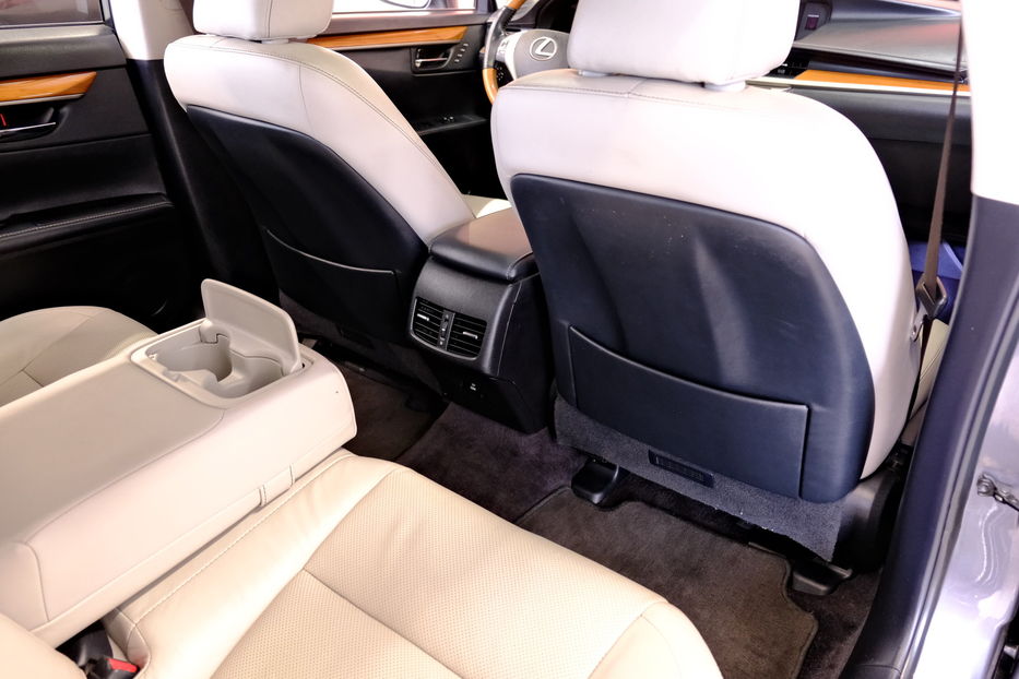 Продам Lexus ES 300 Hybrid 2014 года в Одессе