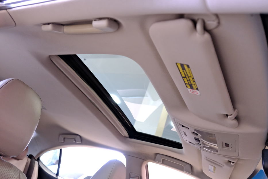 Продам Lexus ES 300 Hybrid 2014 года в Одессе