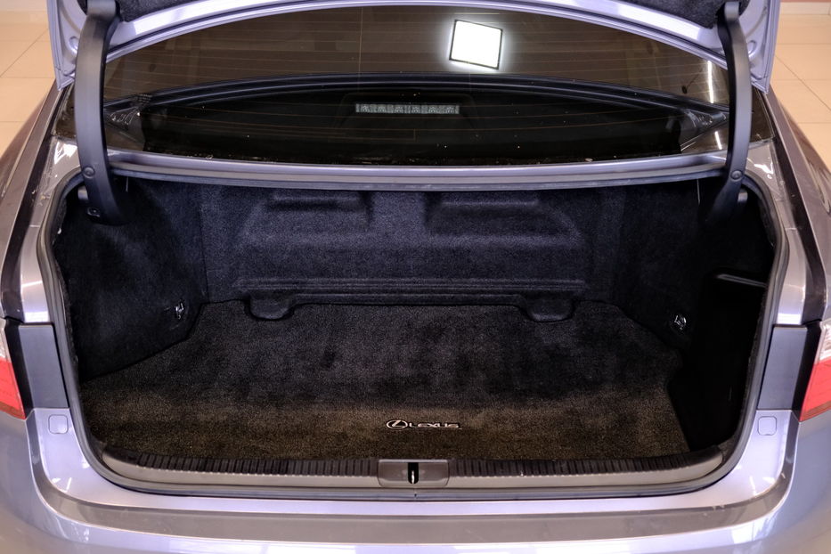 Продам Lexus ES 300 Hybrid 2014 года в Одессе