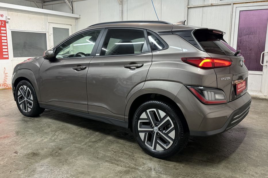 Продам Hyundai Kona 64kWhМакс.комплектація PREMIUM 2021 года в Львове