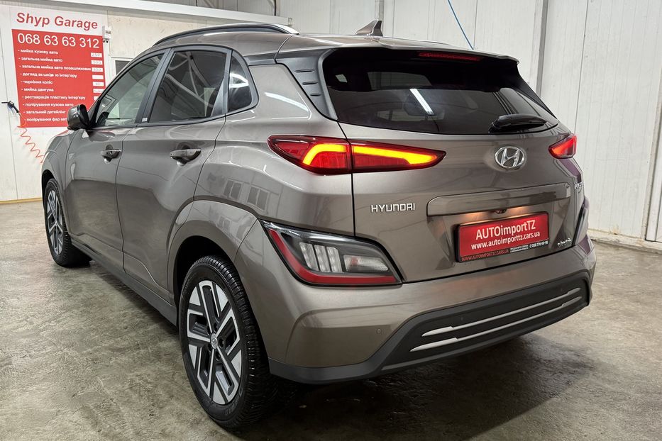 Продам Hyundai Kona 64kWhМакс.комплектація PREMIUM 2021 года в Львове