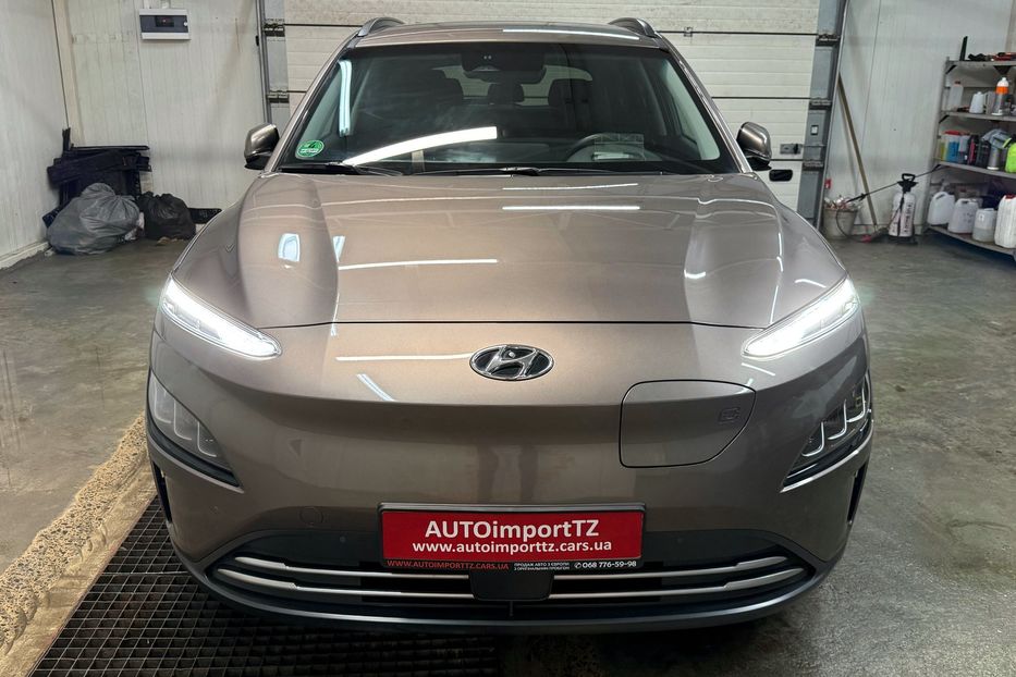 Продам Hyundai Kona 64kWhМакс.комплектація PREMIUM 2021 года в Львове
