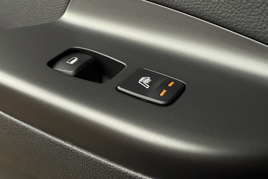 Продам Hyundai Kona 64kWhМакс.комплектація PREMIUM 2021 года в Львове