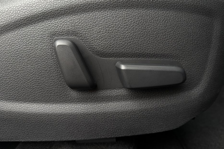 Продам Hyundai Kona 64kWhМакс.комплектація PREMIUM 2021 года в Львове