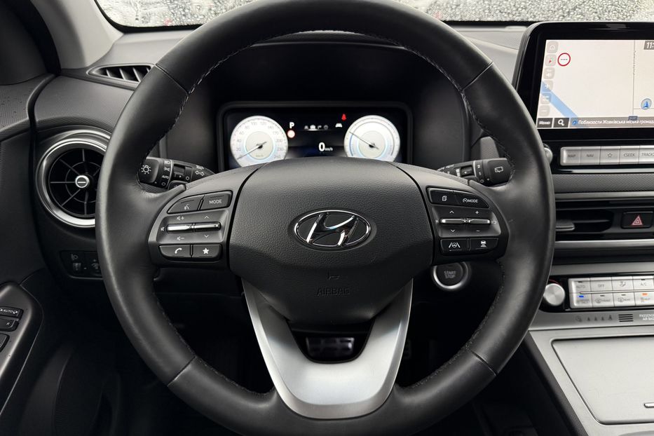 Продам Hyundai Kona 64kWhМакс.комплектація PREMIUM 2021 года в Львове