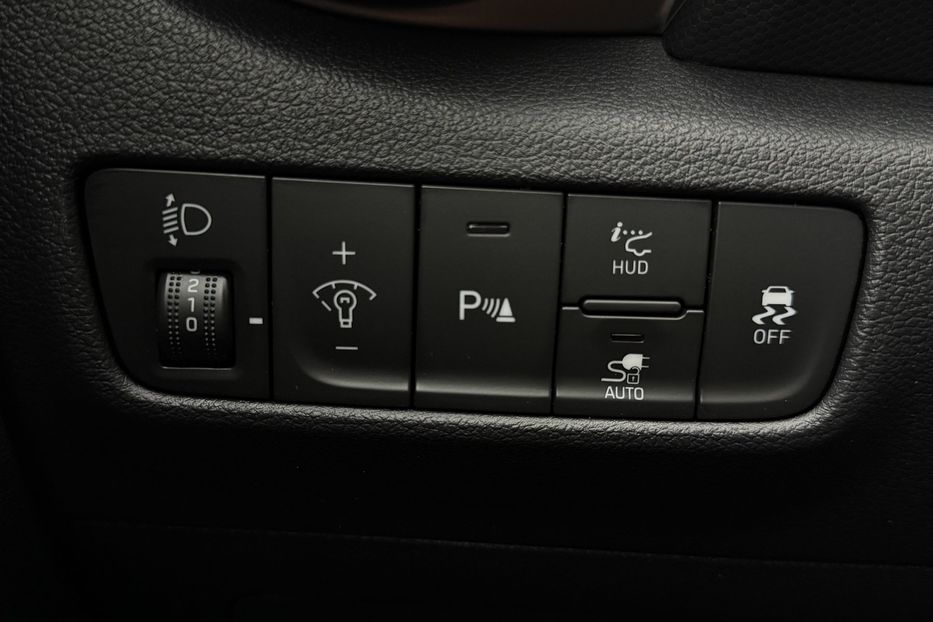 Продам Hyundai Kona 64kWhМакс.комплектація PREMIUM 2021 года в Львове