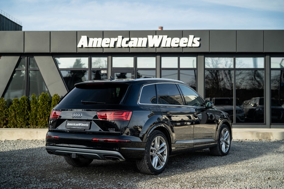 Продам Audi Q7 Prestige 2017 года в Черновцах