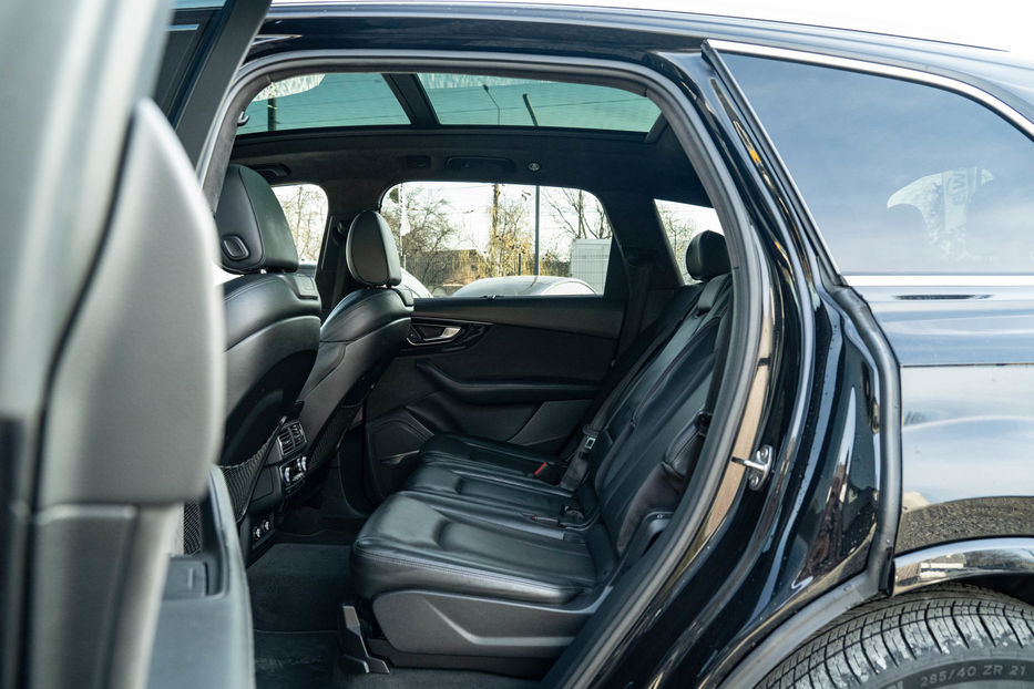 Продам Audi Q7 Prestige 2017 года в Черновцах