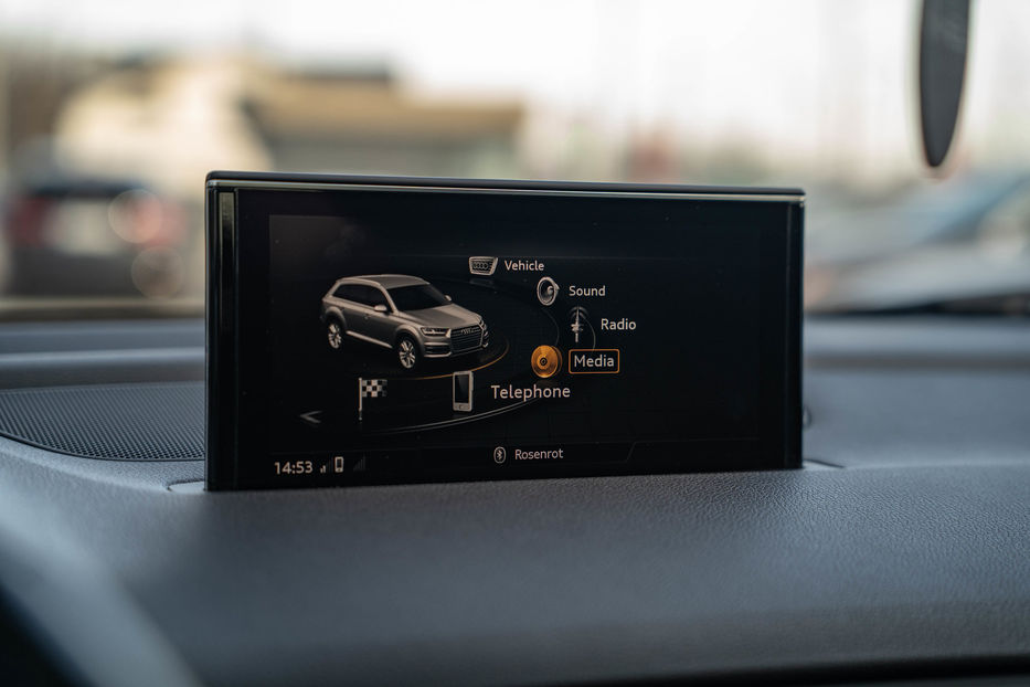 Продам Audi Q7 Prestige 2017 года в Черновцах