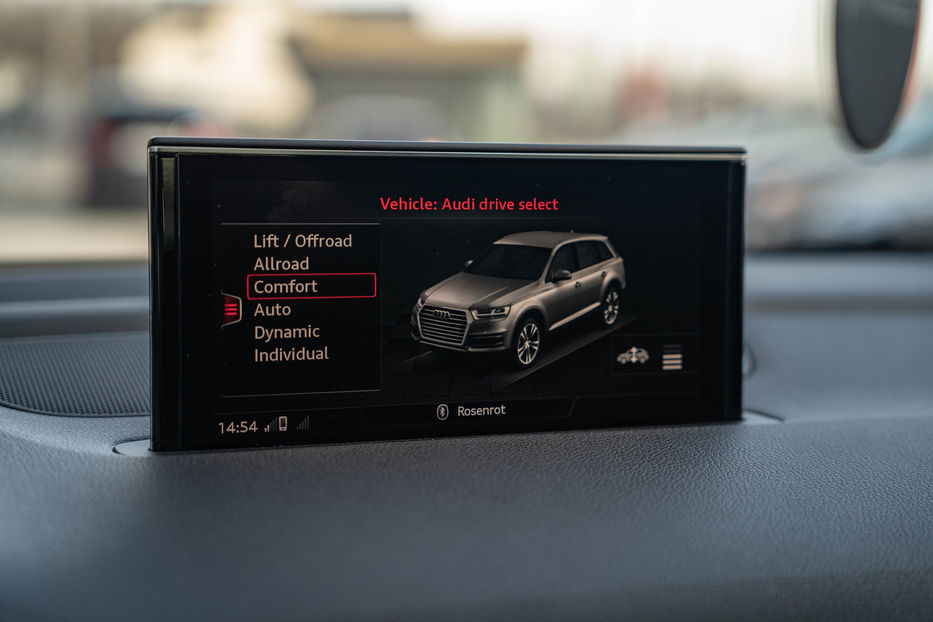 Продам Audi Q7 Prestige 2017 года в Черновцах