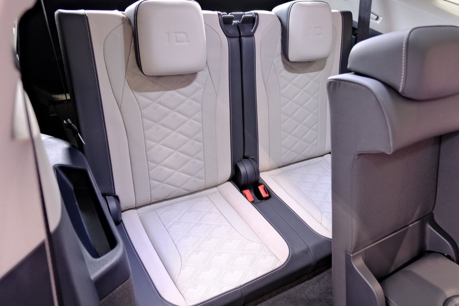 Продам Volkswagen ID.6 Crozz Pro  2021 года в Одессе