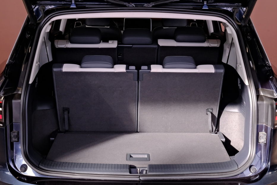 Продам Volkswagen ID.6 Crozz Pro  2021 года в Одессе