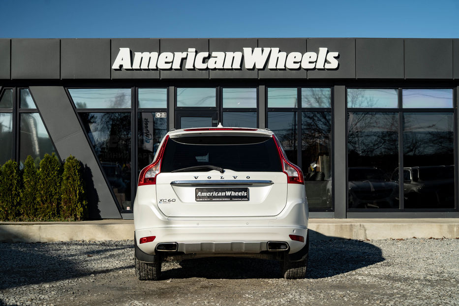 Продам Volvo XC60 2014 года в Черновцах