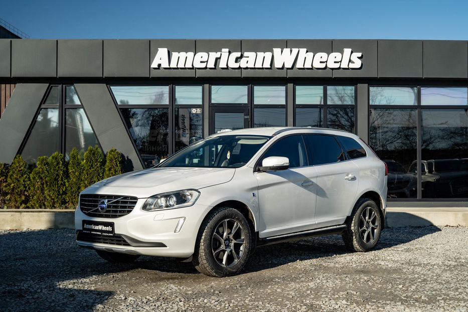 Продам Volvo XC60 2014 года в Черновцах