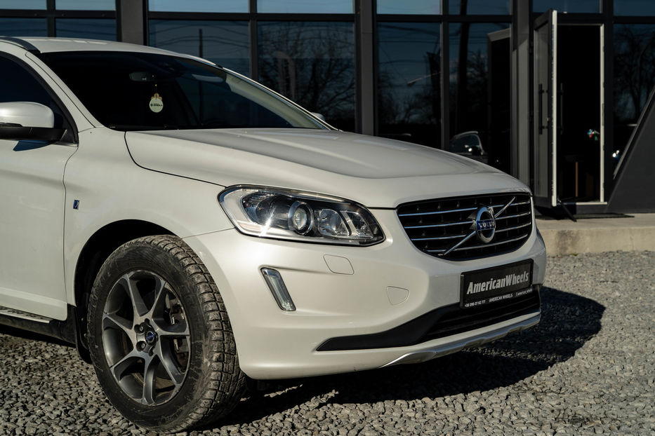Продам Volvo XC60 2014 года в Черновцах