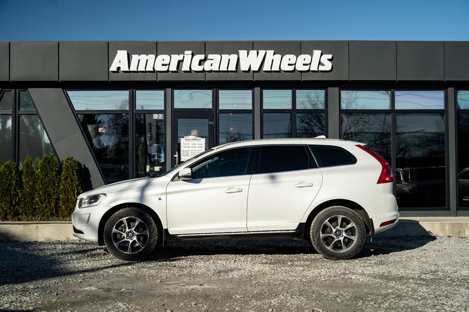 Продам Volvo XC60 2014 года в Черновцах