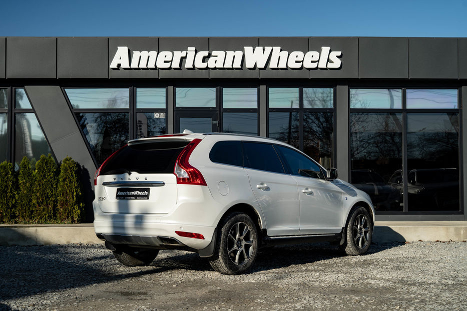 Продам Volvo XC60 2014 года в Черновцах