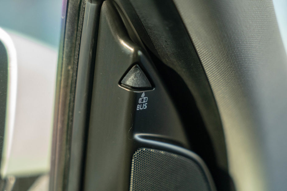 Продам Volvo XC60 2014 года в Черновцах