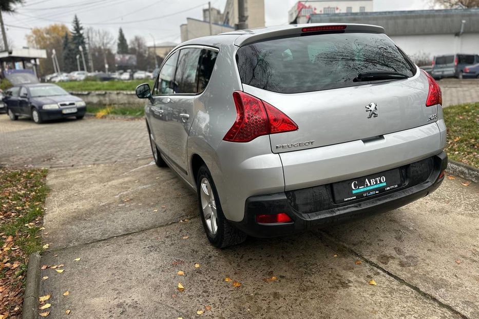 Продам Peugeot 3008 2011 года в Черновцах