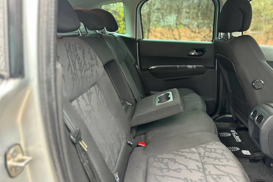 Продам Peugeot 3008 2011 года в Черновцах