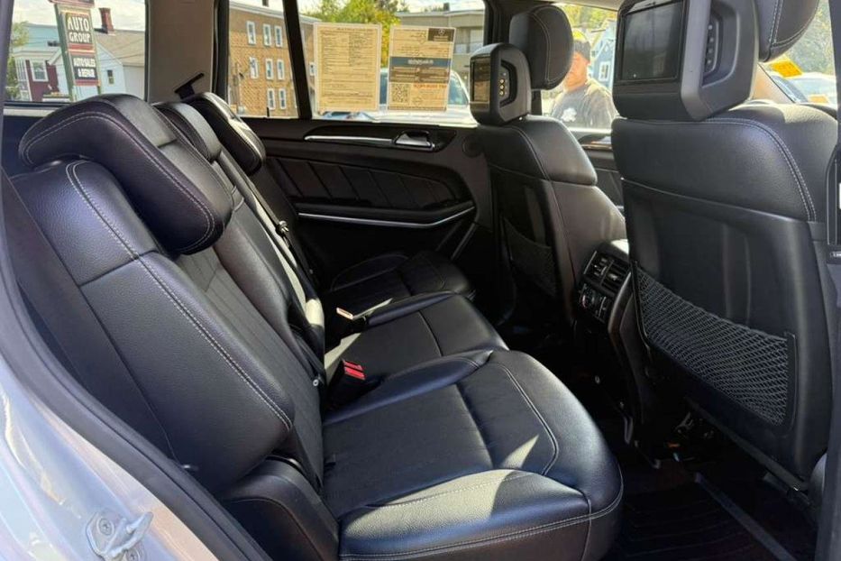 Продам Mercedes-Benz GL-Class 350 Elegance v6403 2014 года в Луцке