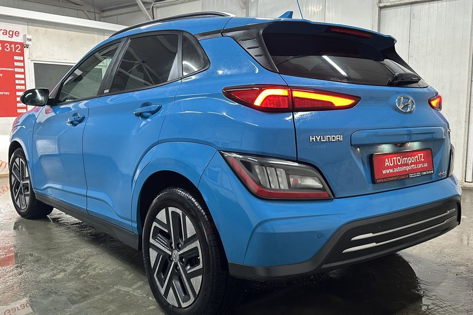 Продам Hyundai Kona 64kWhМакс.комплектація PREMIUM 2021 года в Львове