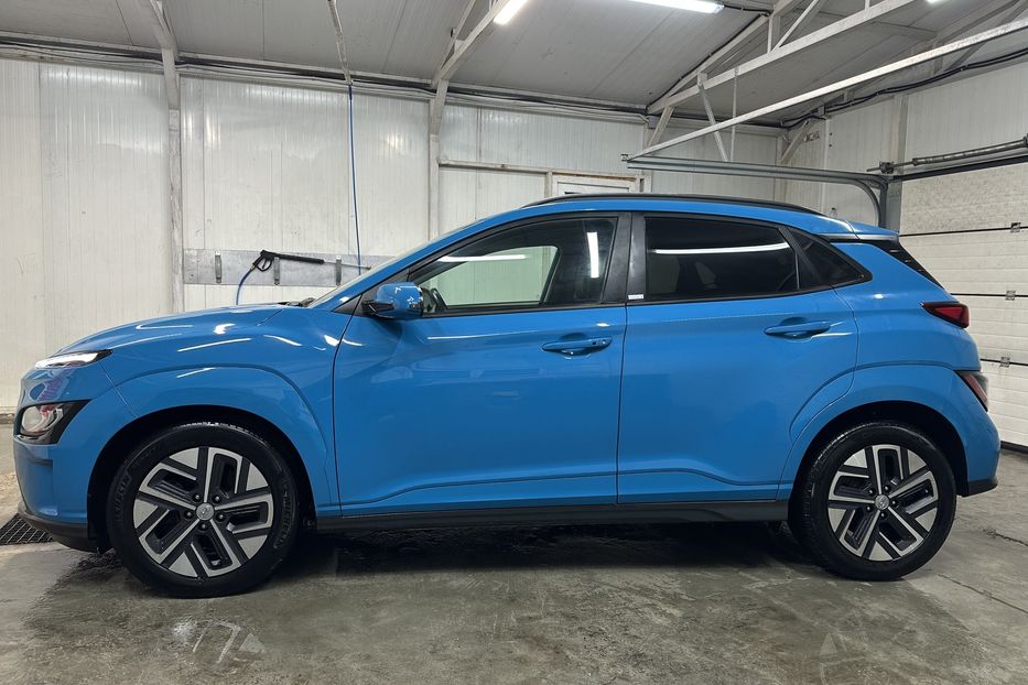 Продам Hyundai Kona 64kWhМакс.комплектація PREMIUM 2021 года в Львове